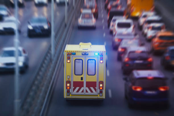 Ambulância no trânsito